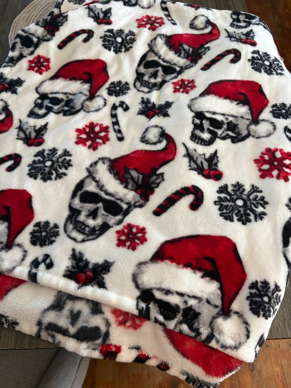 Christmas Skull Santa Hat Throw Blanket